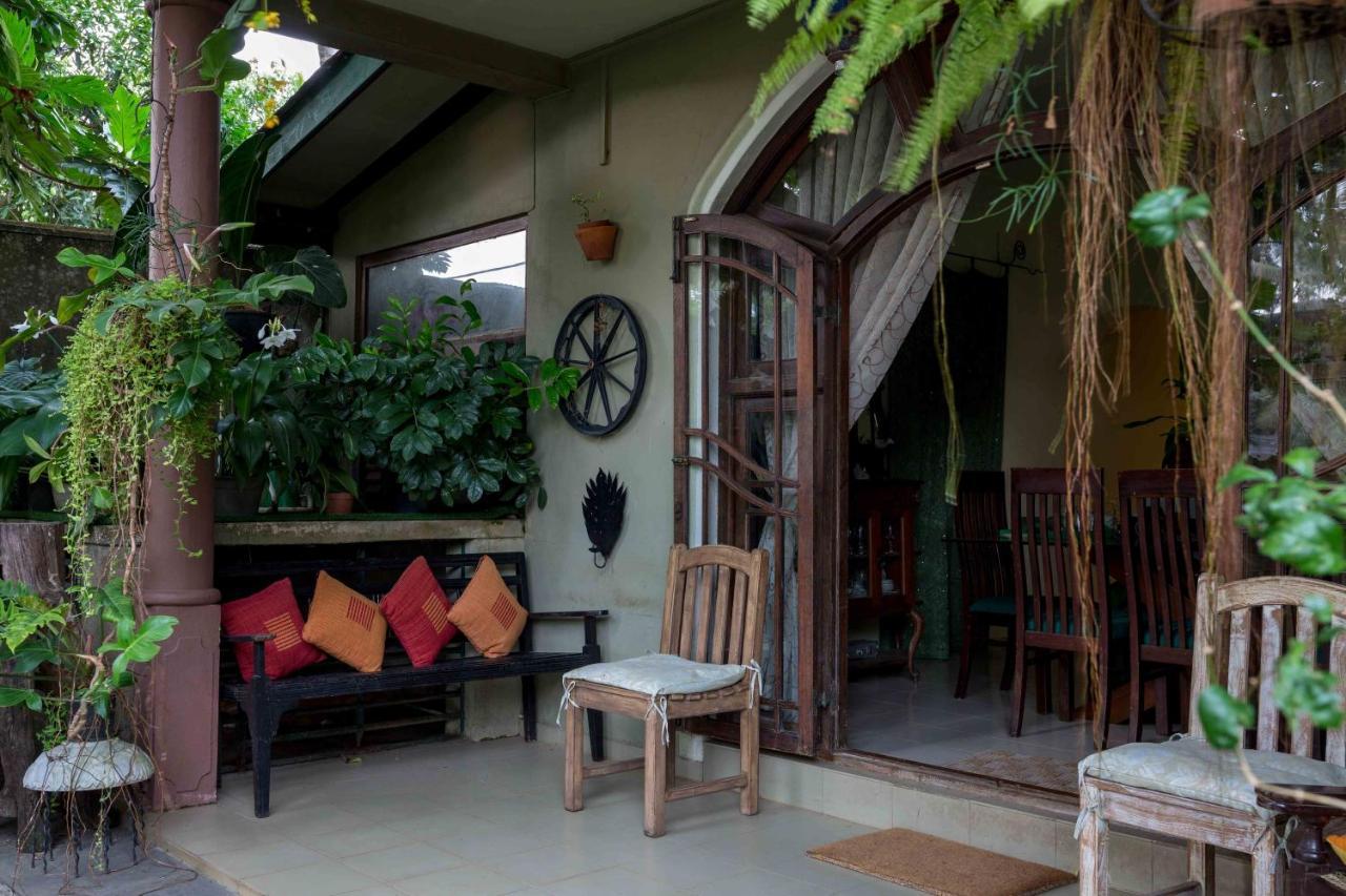 Idor Holidays Sri Jayewardenepura Kotte Extérieur photo